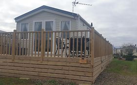 3 Bed New Lodge - 7 Lakes Country Park Dn17